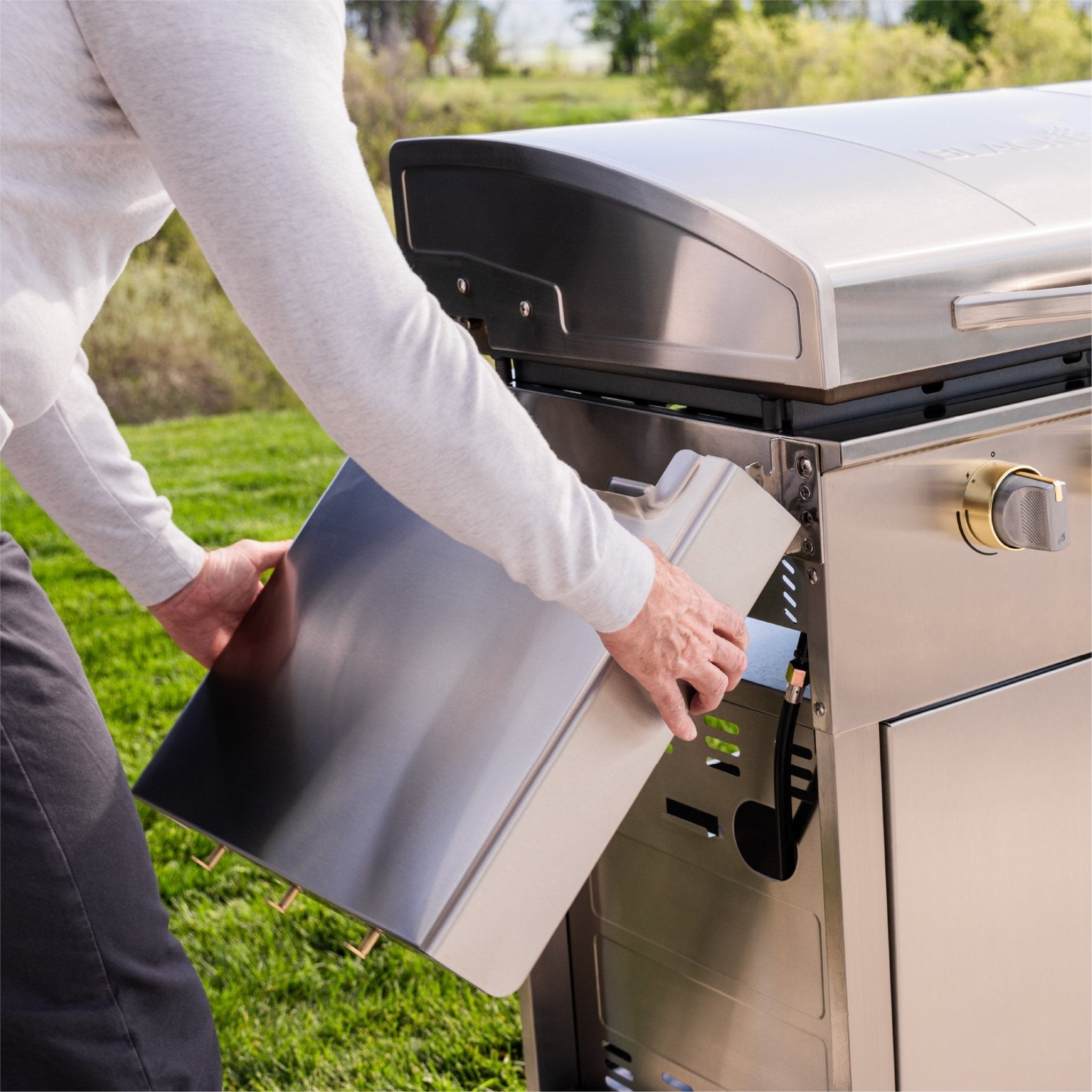 36" Griddle with Cabinet